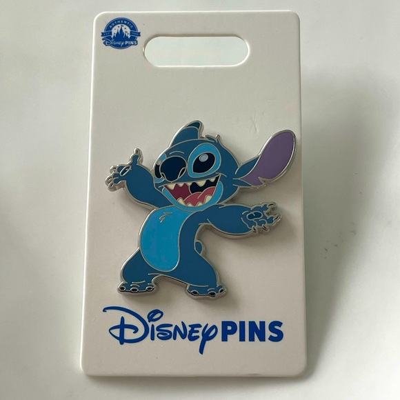 Disney Accessories - Disney Stitch Happy Pin - NEW